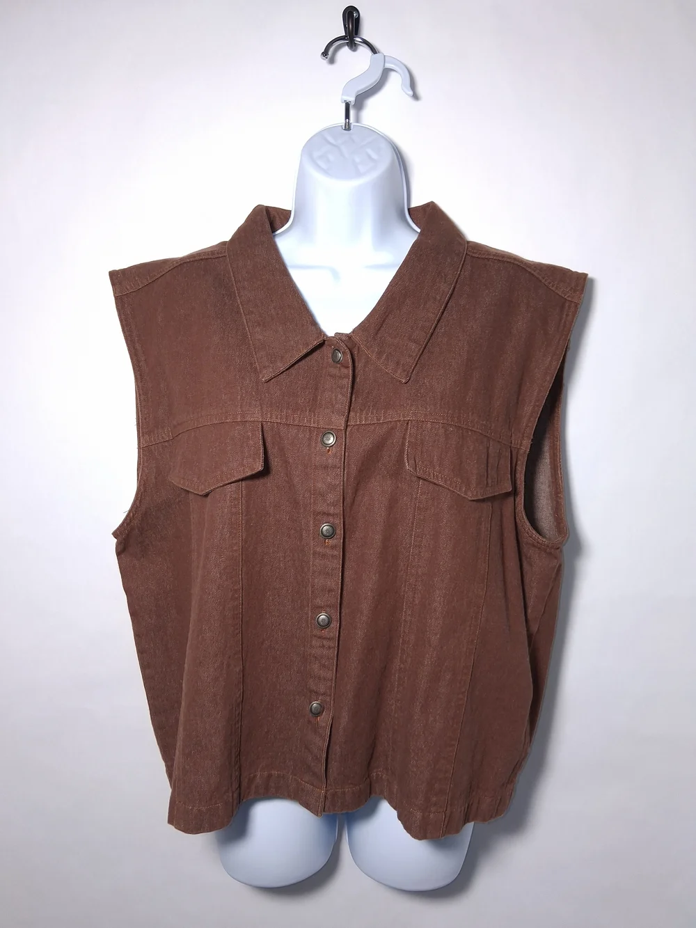 Sleeveless Button-Front Brown Shirt Vest Size 2 XL - Picture 2 of 8